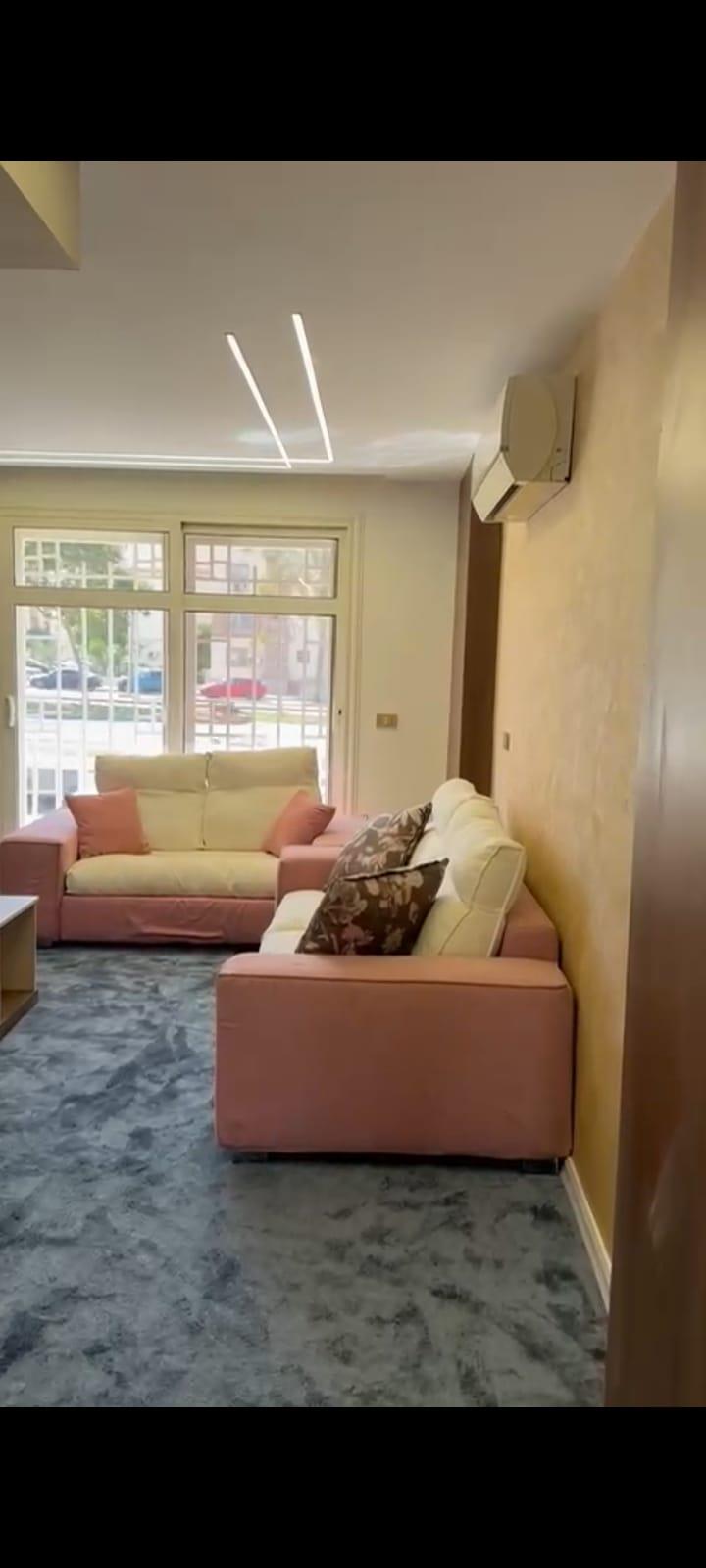 شقة فى مدينتى  76 م2 قبلى للايجار مفروش كود 16755