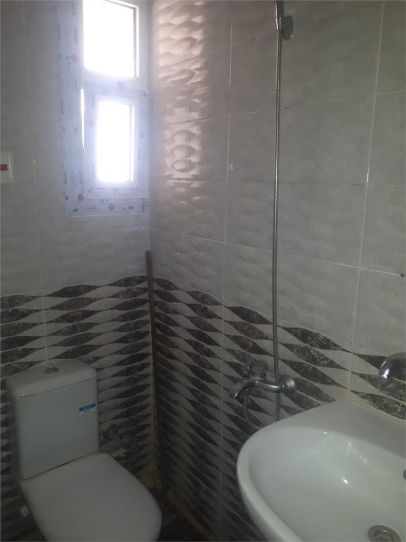 شقة فى مدينتى  96 م2 شرقي وقبلي للايجار قانون جديد كود 26250