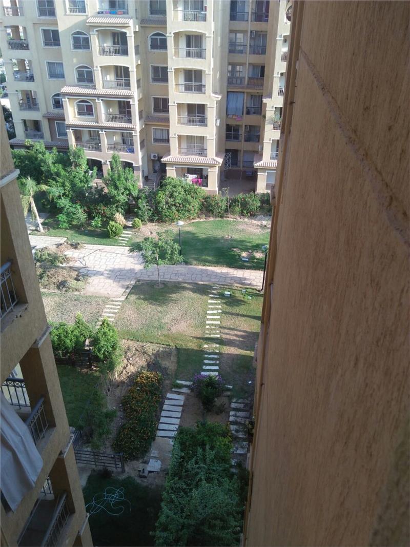 شقة فى مدينتى  107 م2 قبلى للبيع كاش كود 35858