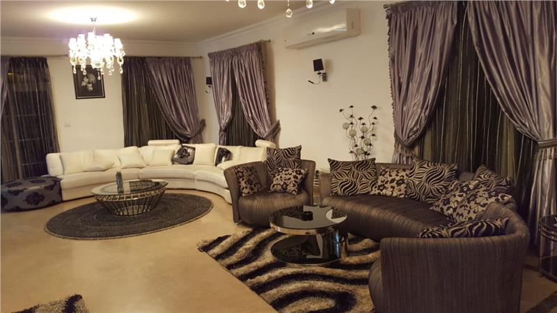 فيلا فى مدينتى  467 م2 بحري و قبلي للايجار مفروش كود 39032