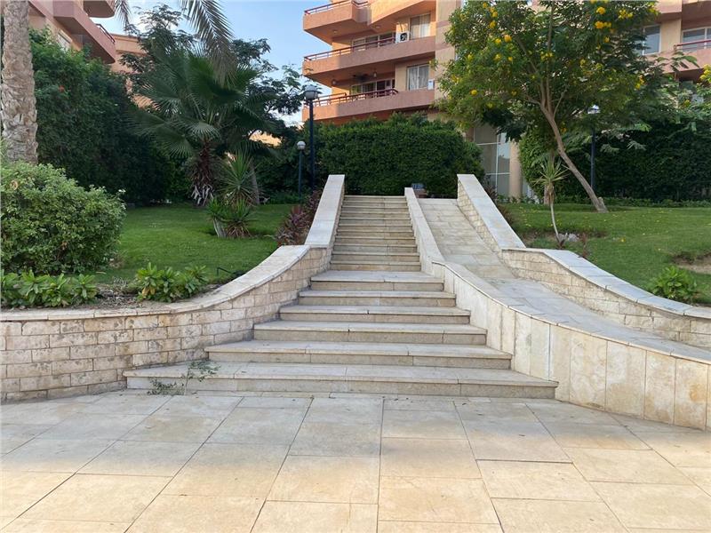 شقة فى مدينة الرحاب  119 م2 بحرى للايجار مفروش كود 40644