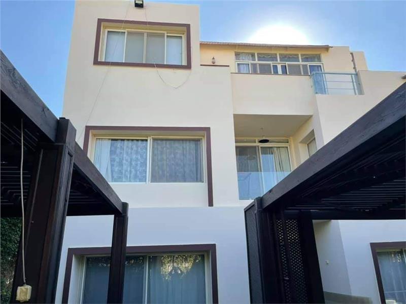 فيلا فى مدينة الرحاب  570 م2 بحري و قبلي للبيع كاش كود 46493