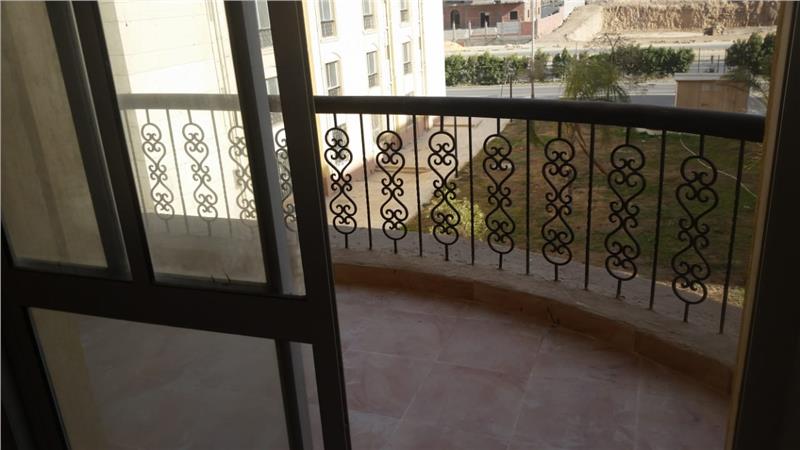 شقة فى مدينة الرحاب  99 م2 شرقى للايجار قانون جديد كود 47256