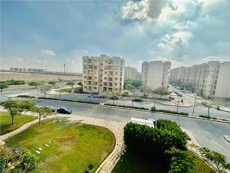 شقة فى مدينتى  143 م2 بحرى للبيع كاش كود 47365