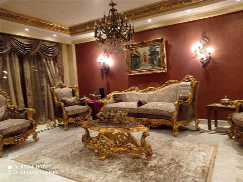 شقة فى التجمع الخامس 350 م2 شرقى للبيع كاش كود 50514