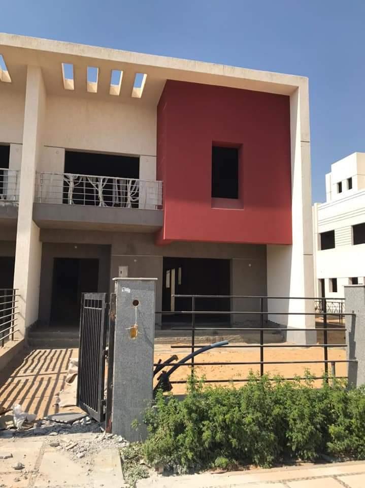 فيلا فى مدينتى  246 م2 بحرى للبيع كاش كود 52436