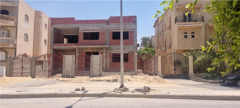فيلا فى الشروق 648 م2 بحرى للبيع كاش كود 52554