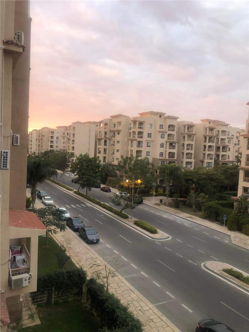 شقة فى مدينتى  107 م2 قبلى للبيع كاش كود 53985