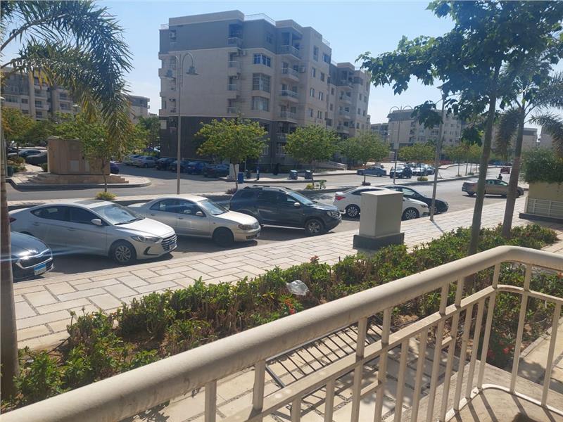 شقة فى مدينتى  93 م2 للبيع كاش كود 53996