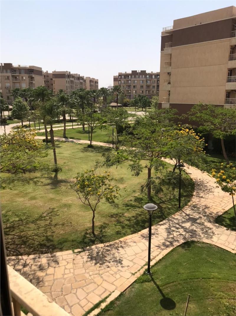 شقة فى مدينتى  96 م2 غربي وقبلي للبيع كاش كود 54589