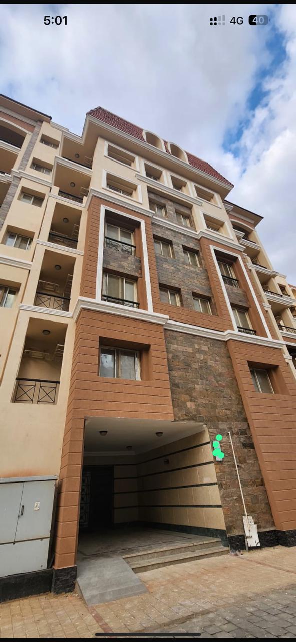 شقة فى العاصمة الادارية الجديدة 152 م2 بحرى للبيع كاش كود 54877