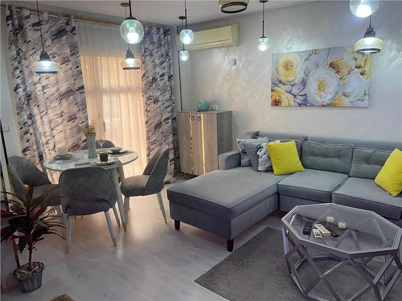 شقة فى مدينتى  59 م2 شرقى للبيع كاش كود 54892