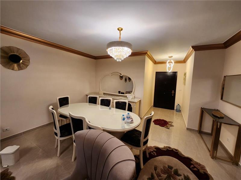 شقة فى مدينتى  150 م2 شرقى للايجار مفروش كود 54912