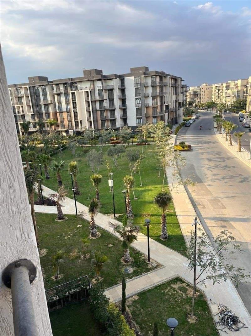 شقة فى مدينتى  103 م2 بحرى للبيع تقسيط كود 54988